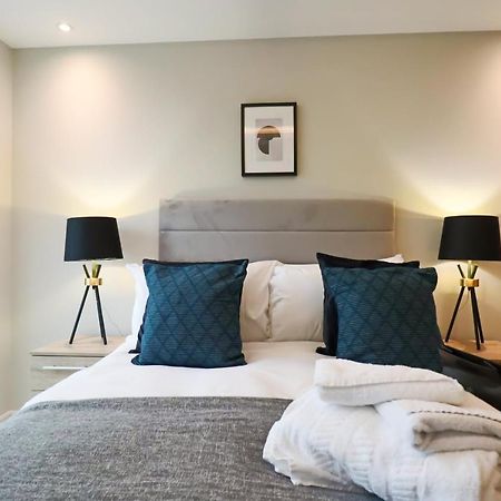Portfolio Apartments - Welwyn Town Centre Welwyn Garden City Exteriör bild