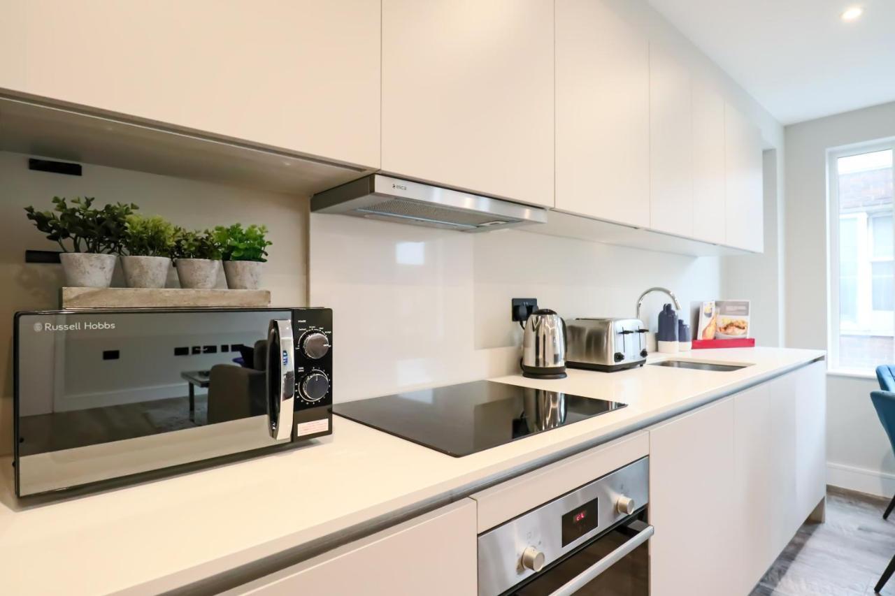 Portfolio Apartments - Welwyn Town Centre Welwyn Garden City Exteriör bild