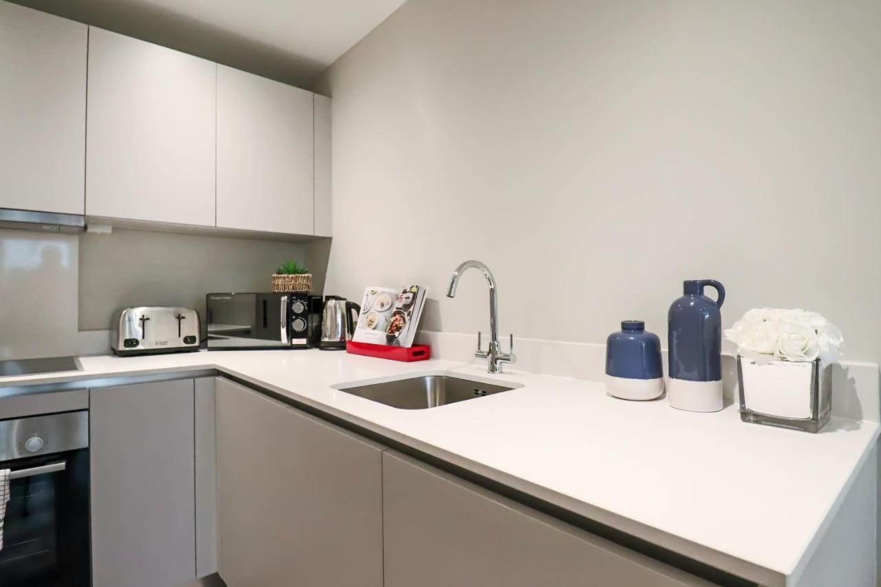 Portfolio Apartments - Welwyn Town Centre Welwyn Garden City Exteriör bild